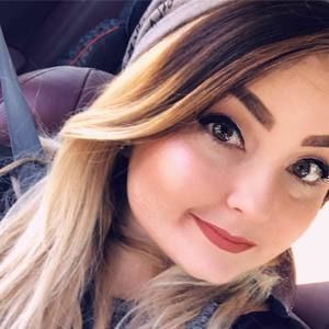 Meet your Posher, Brianna